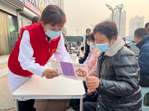 聊城市東昌府區(qū)古樓街道社區(qū)衛(wèi)生服務(wù)中心開展世界艾滋病日健康教育咨詢活動(dòng)