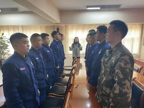 基層動態丨西寧城中消防邀請心理咨詢服務公司對全體指戰員進行輔導